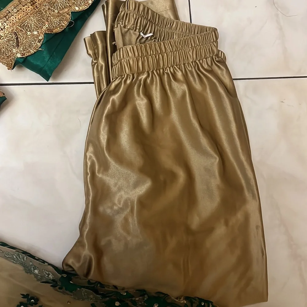 3 piece suit lehenga Indian - Picture 7 of 7